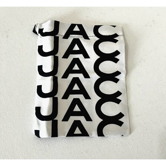 New Marc Jacobs Slim Zip Around Wallet Leather Black with Dust bag - Picture 4 of 4